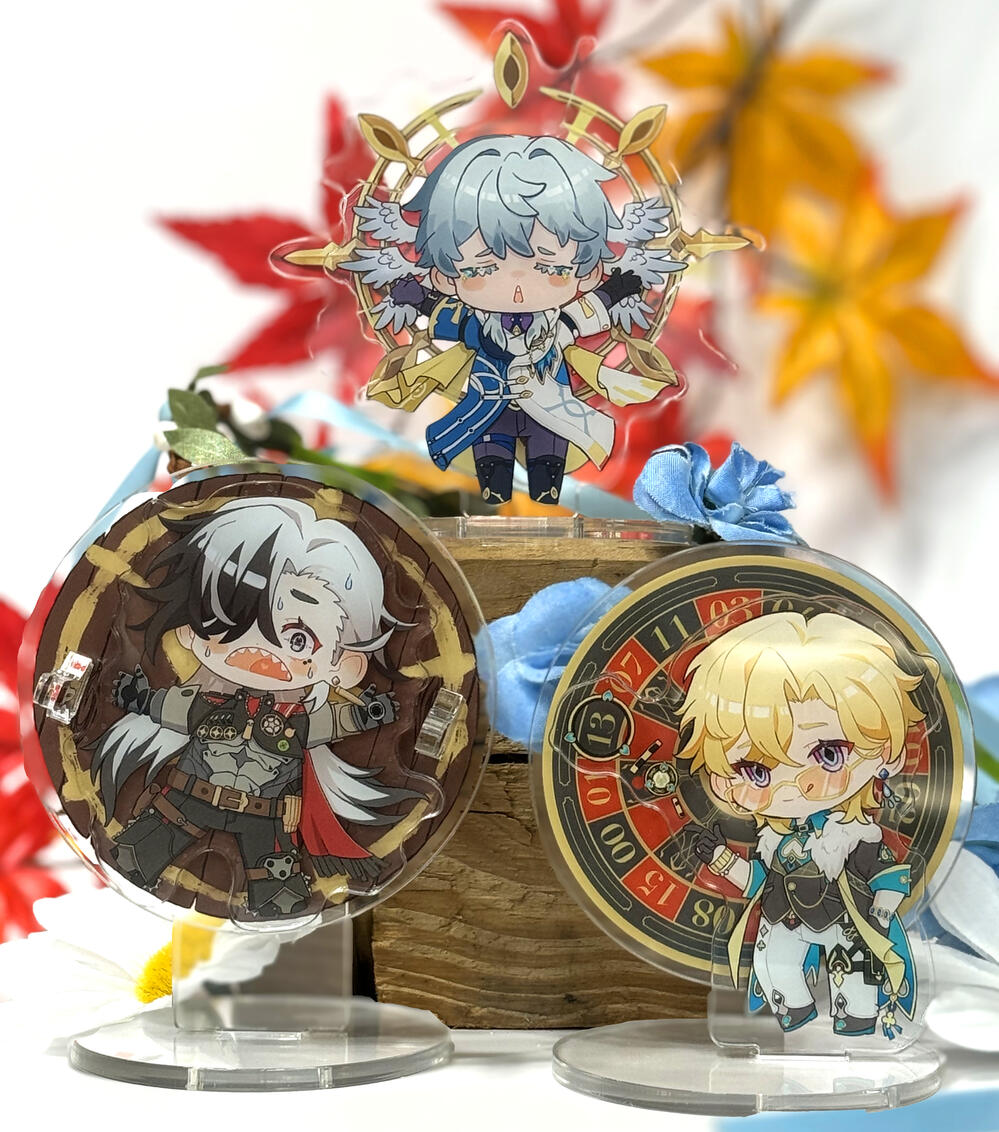 Spinning Standees